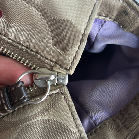 Coach Tan and Brown Signature Shoulder Bag - Picture 12 of 17